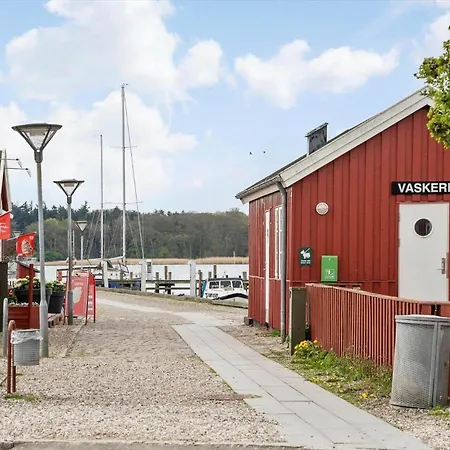 N004-nysted-gammel-torv-4-a-2-tv *